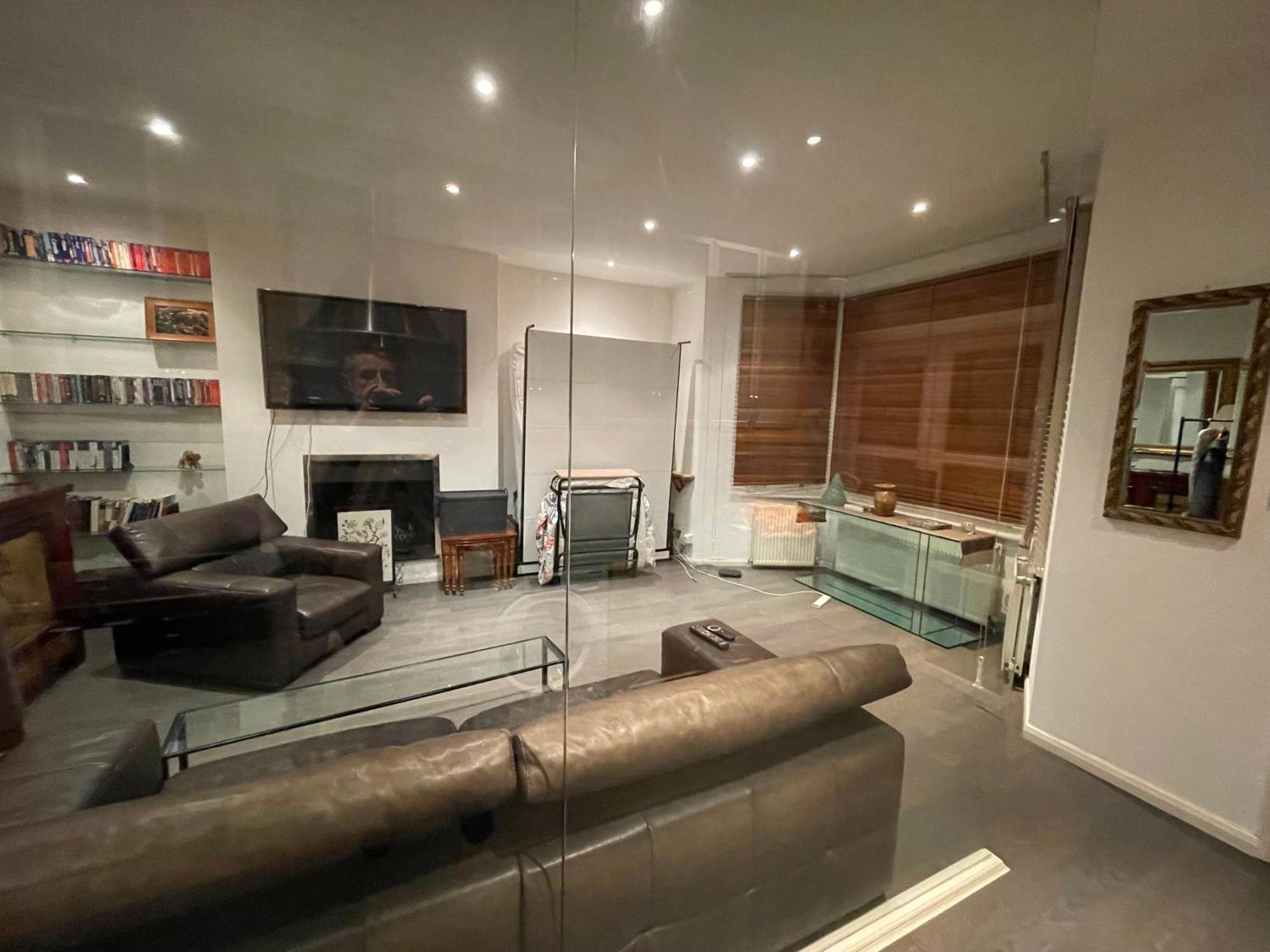 Large Studio Flat In Kensington Londres Exterior foto
